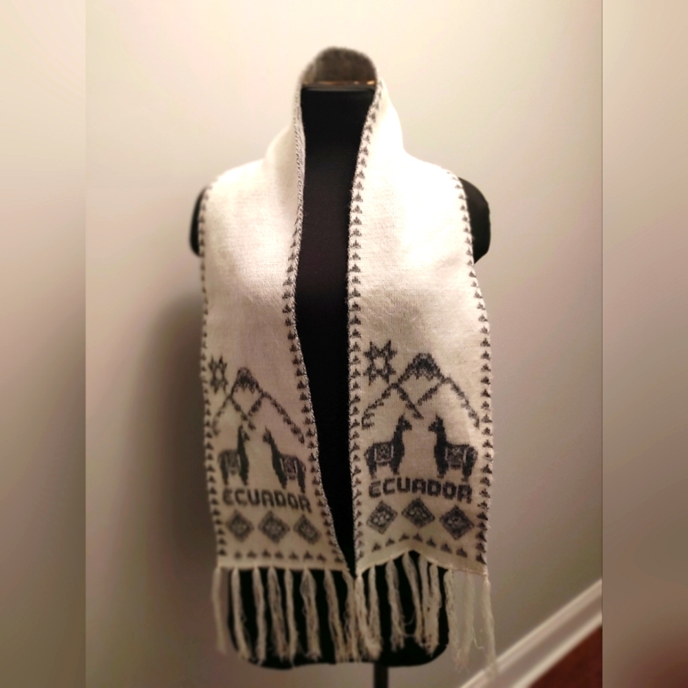 Ecuador Handmade Unisex Alpaca Scarf